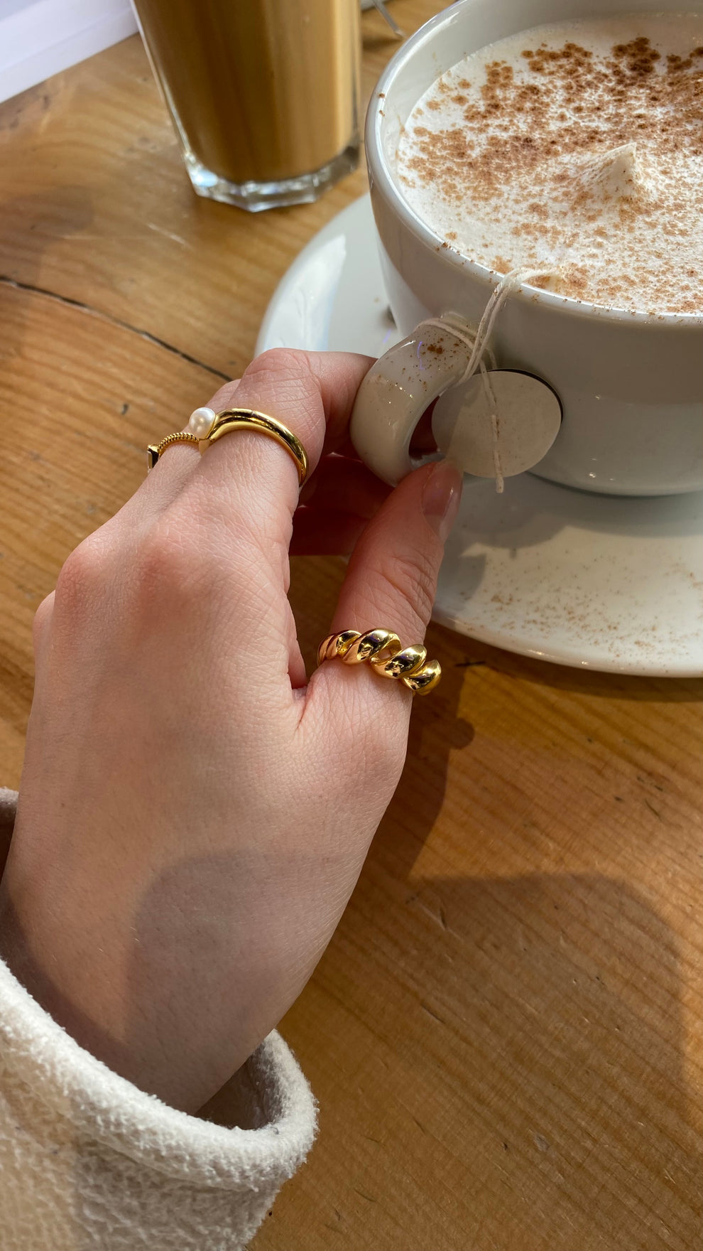 Buttergold Swirl Ring