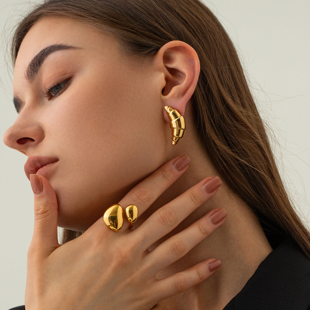 Golden Verse Ring