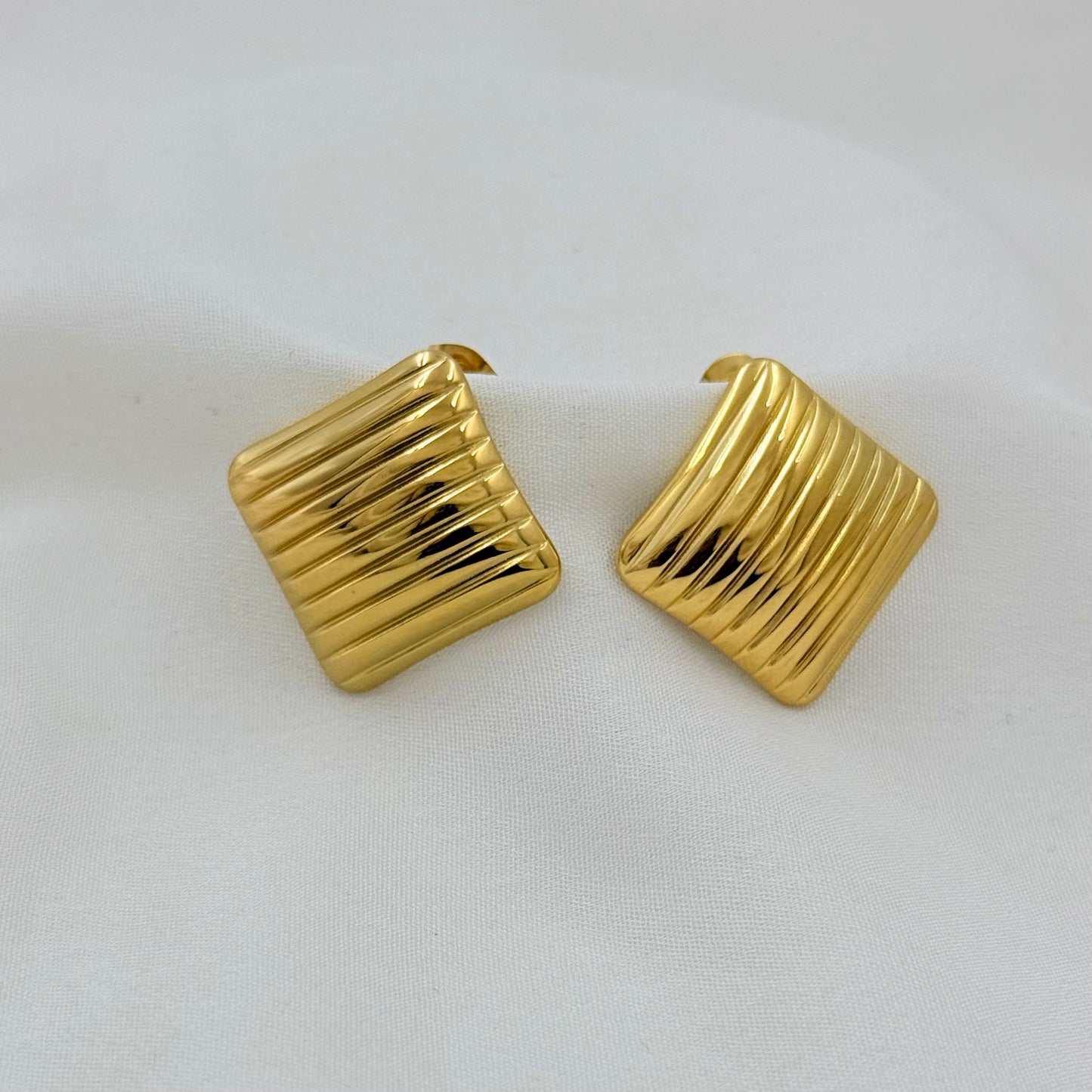 Luxe Linear Earring
