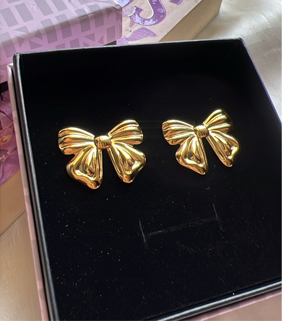 Chic Bow Studds