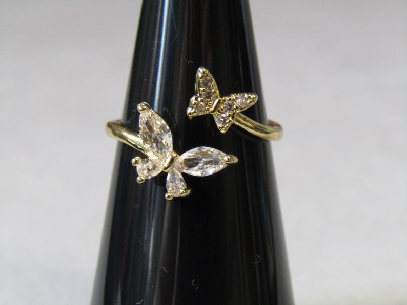 Twinklebug Ring