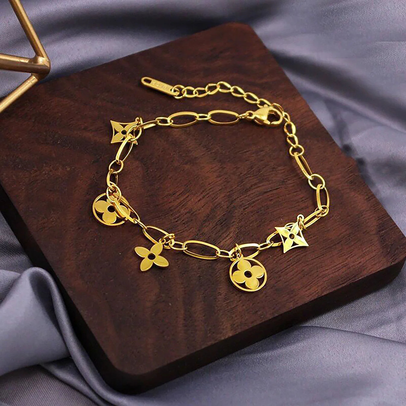 Four Leaf Clover Charm Bracelet
