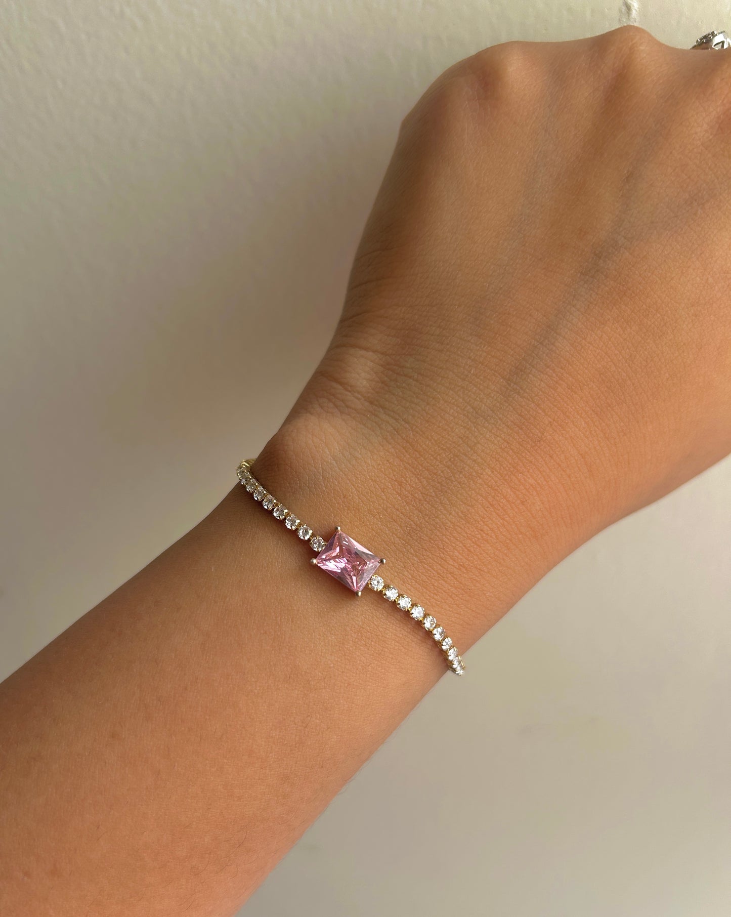 Rose Solitaire Bracelet