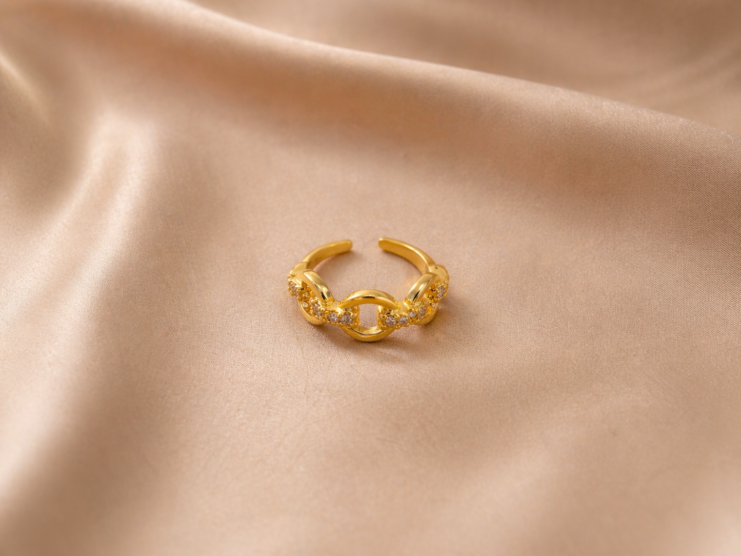 Velora Link Ring (Adjustable)
