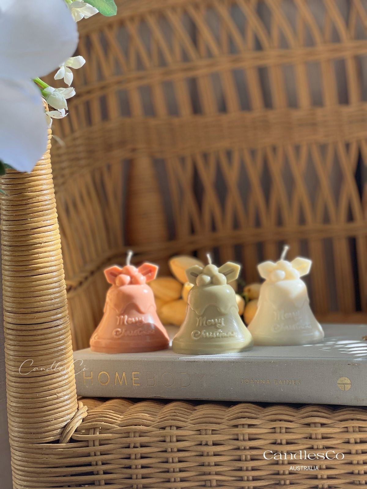 CHRISTMAS BELL CANDLE – HANDMADE SCULPTURAL SOY CANDLE