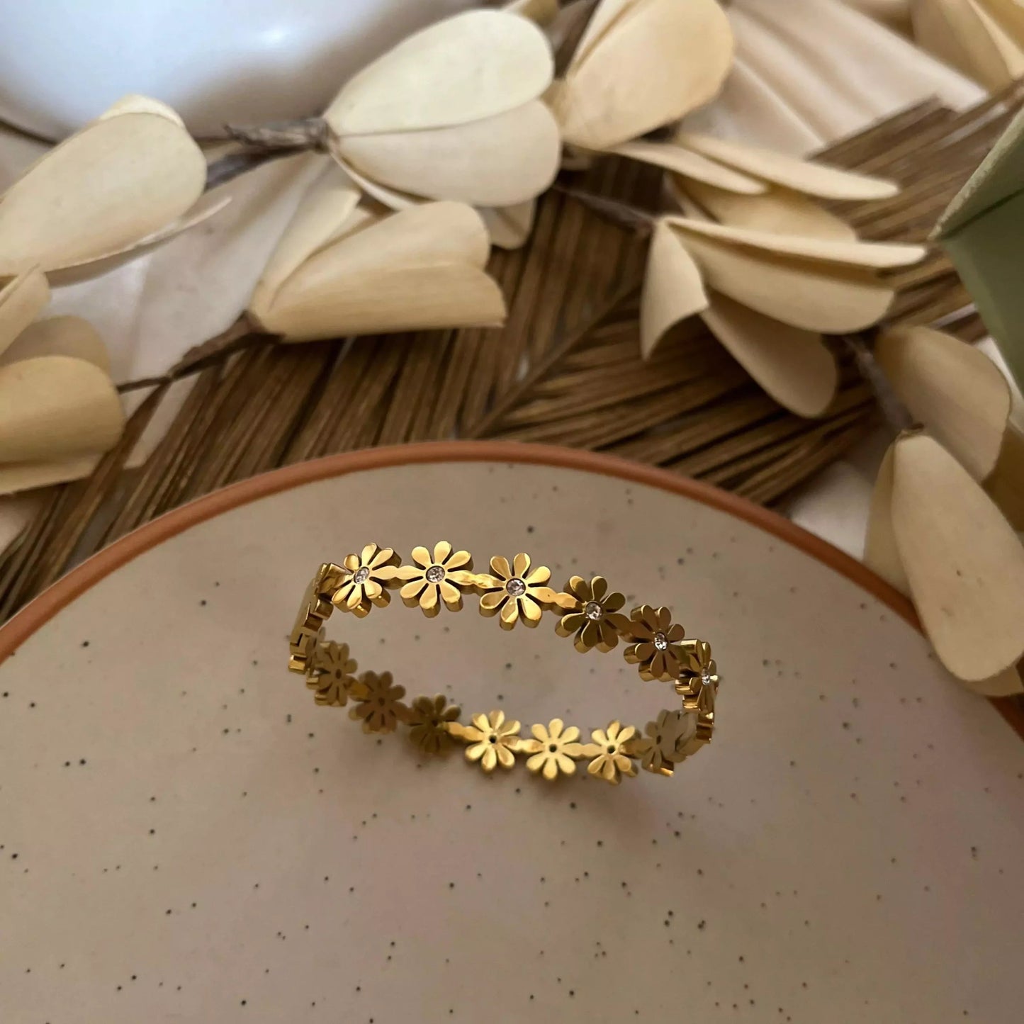 Daisy floral bangle (small size)