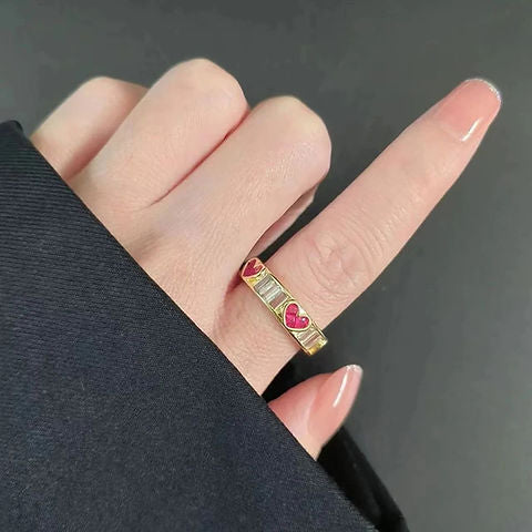 Heartline Ring