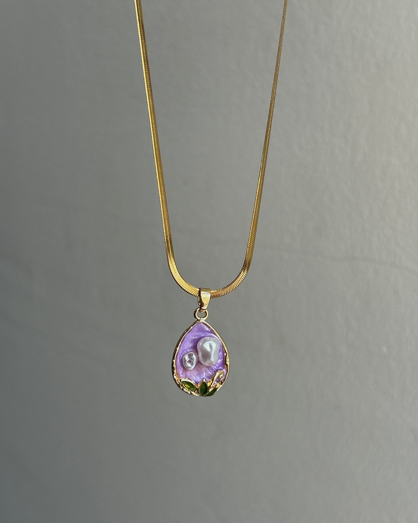 Lavender Lustre Necklace