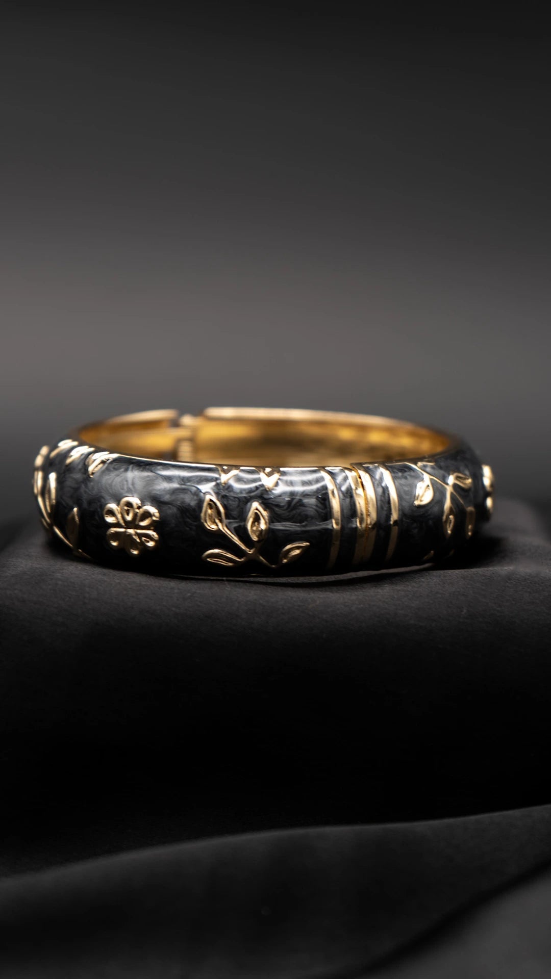 Noir Rose Cuff