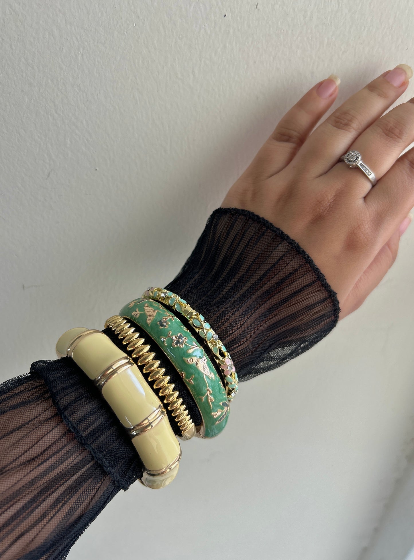 Buttercup Cuff ( Pack of 1)