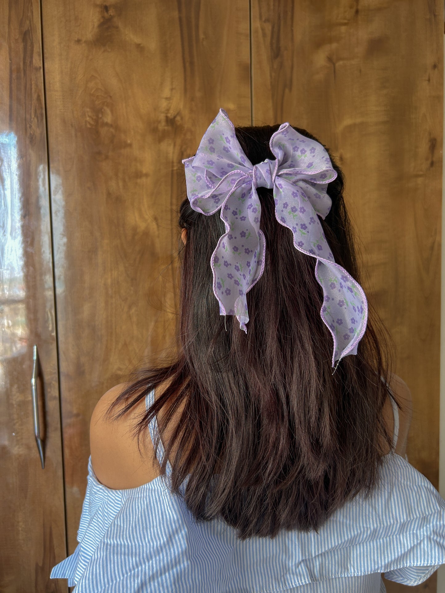 Fairy core bow tail clip
