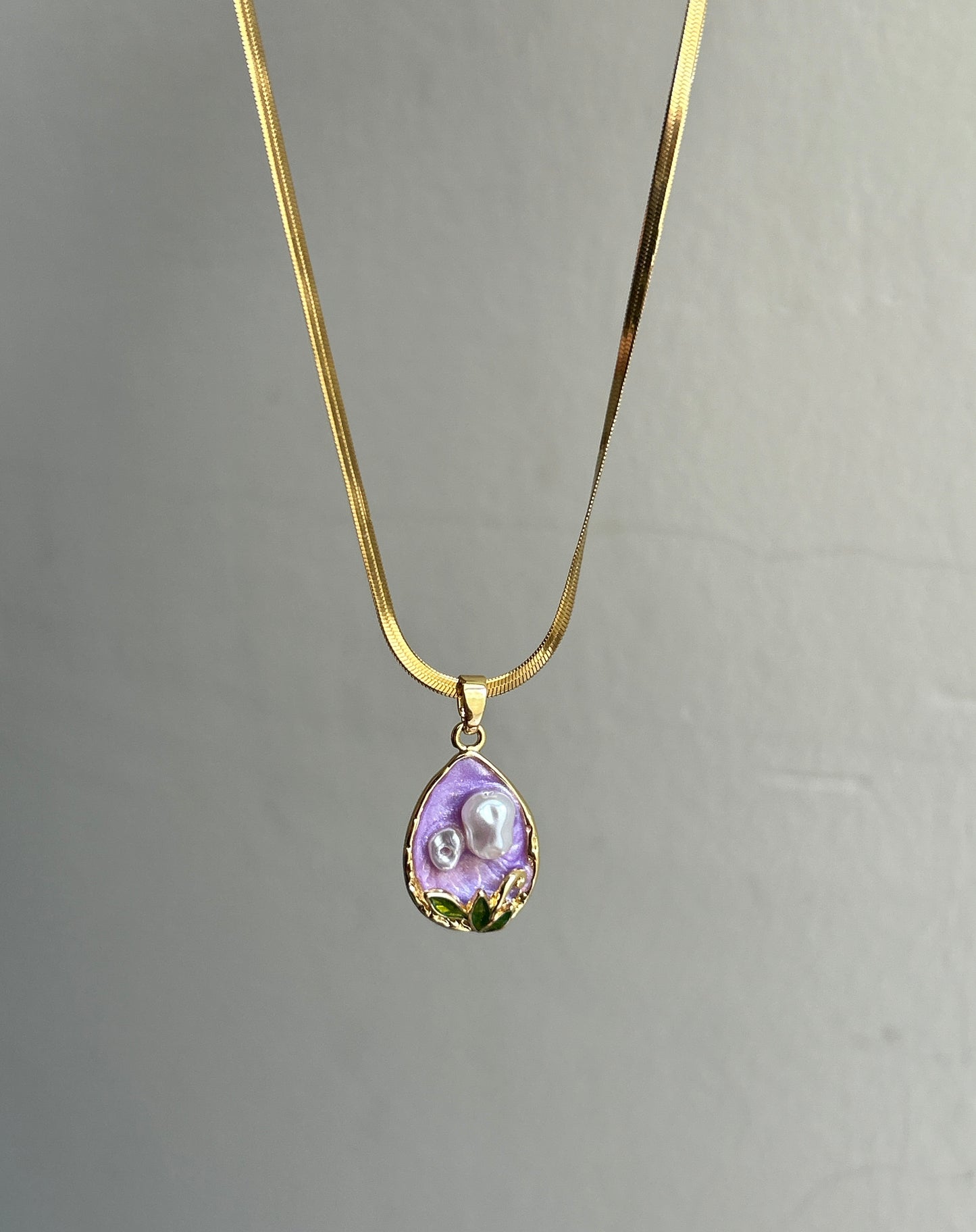 Lavender Lustre Necklace