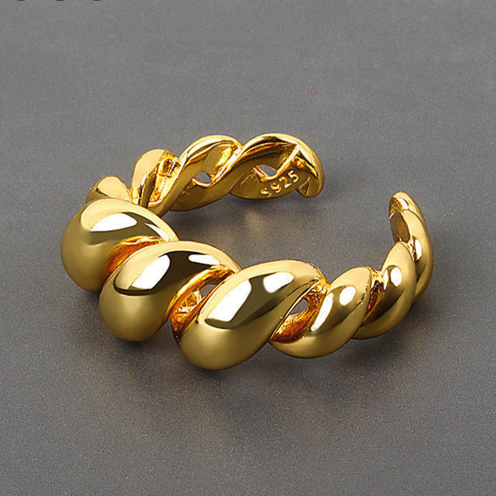 Buttergold Swirl Ring