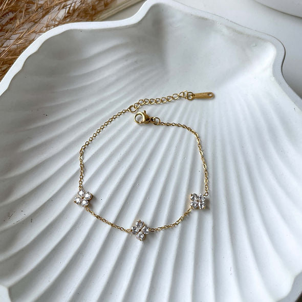 Luxe Petal Chain Bracelet