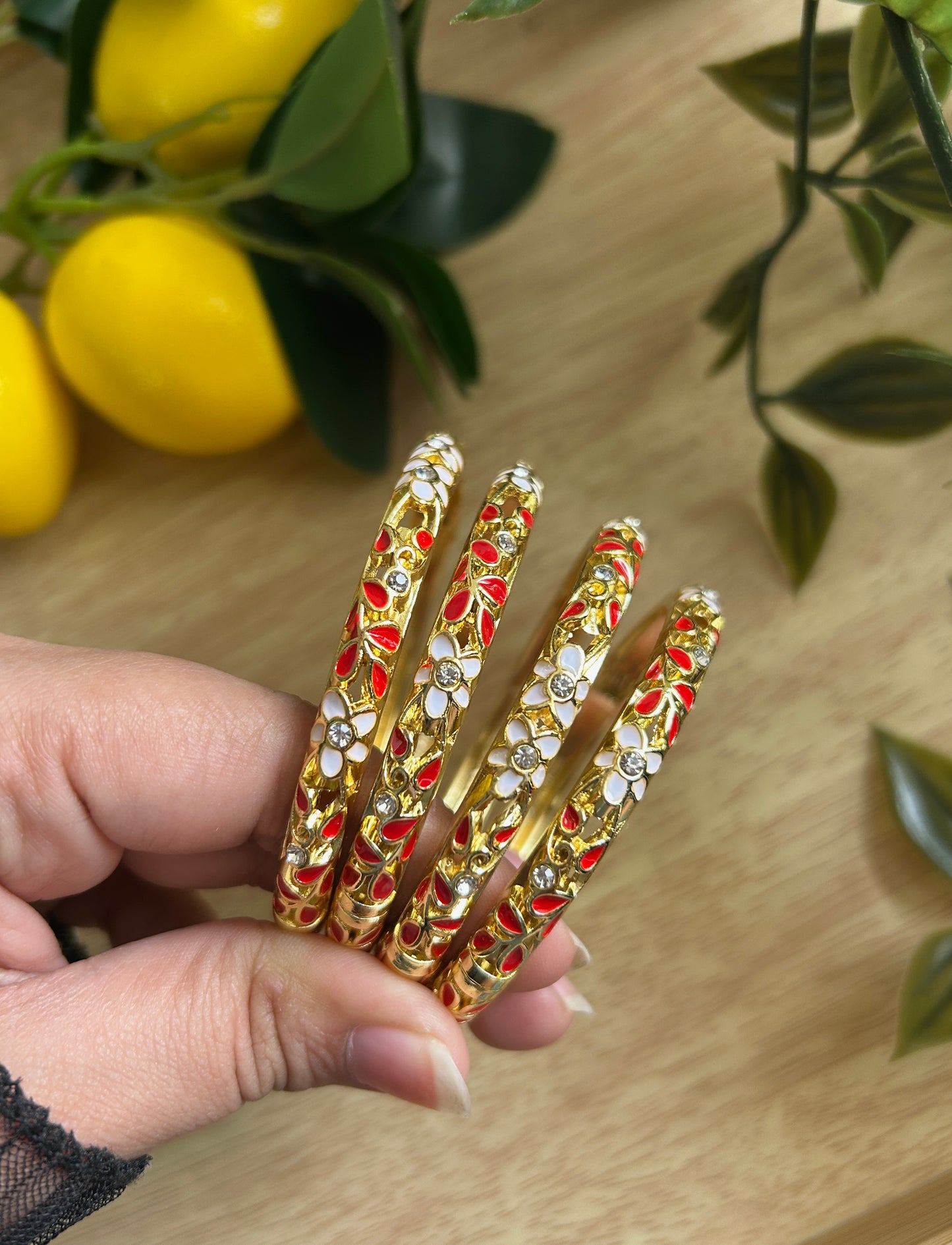 Red & White Floral Bangle (each bangle)