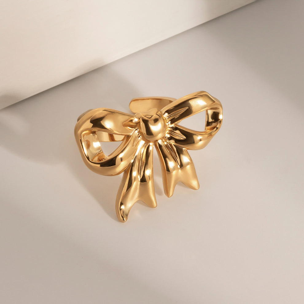 Sugar Bow Ring