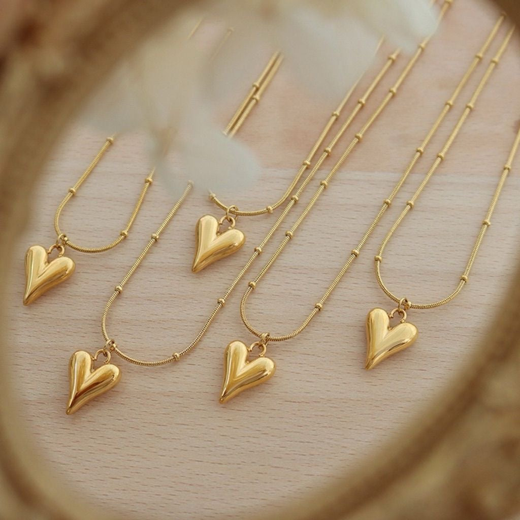 Seren Heart Pendant Necklace