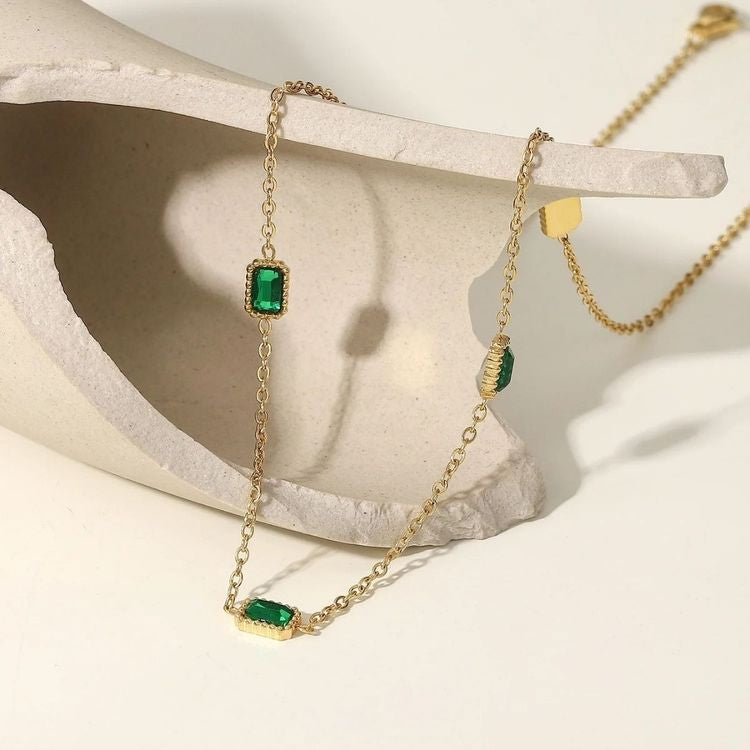 Emerald Stone Statement Necklace