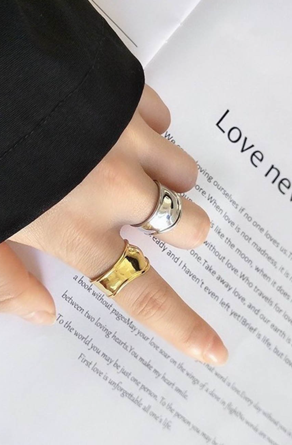 Gloss Boss Adjustable Ring