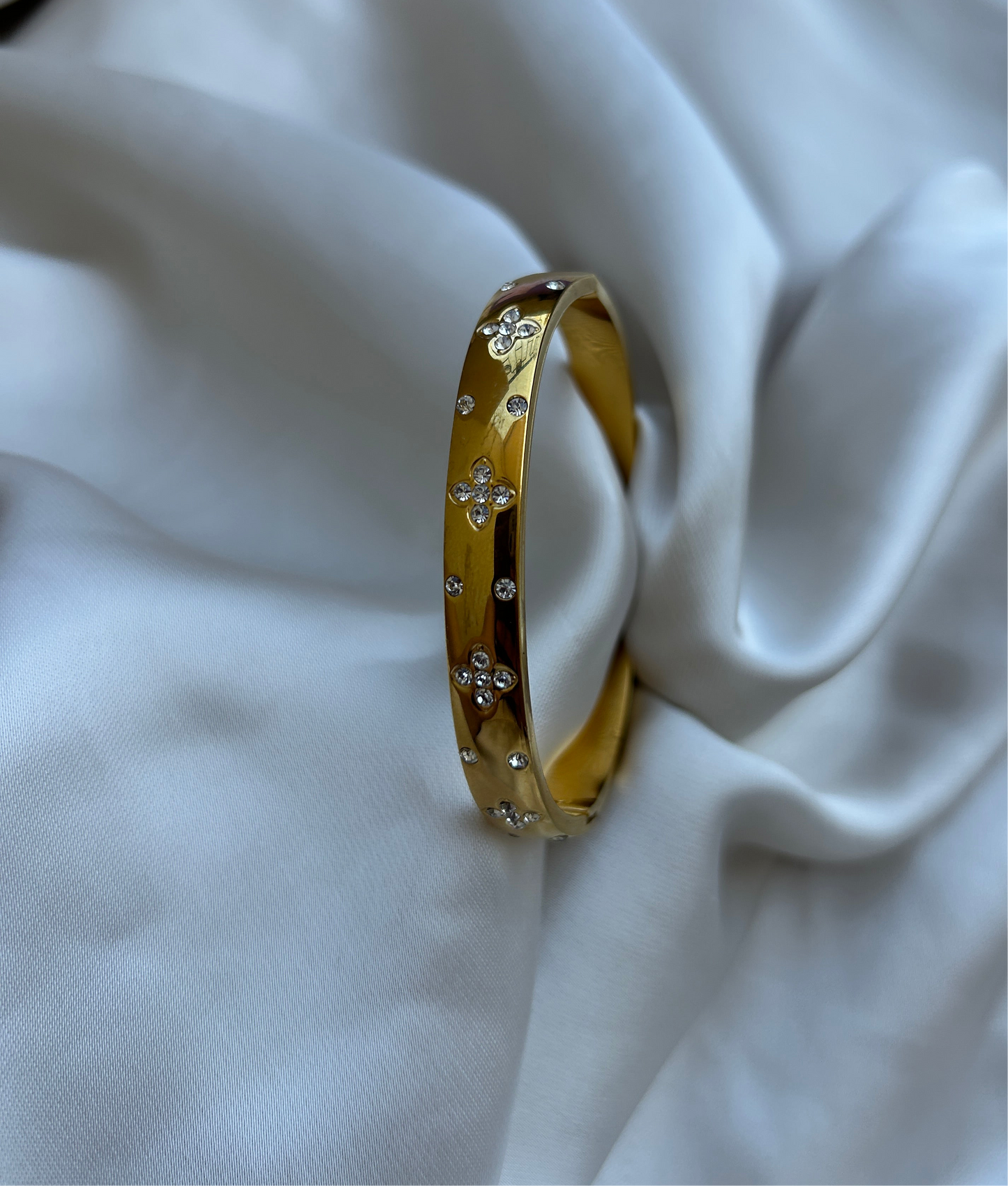 Elara Bangle Bracelet