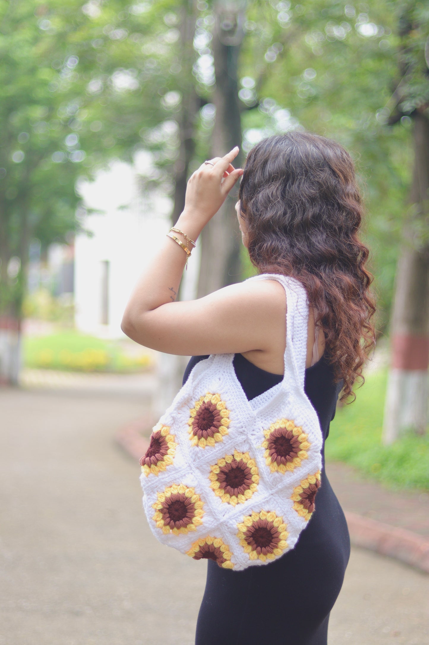 Sunflower fields tote bag