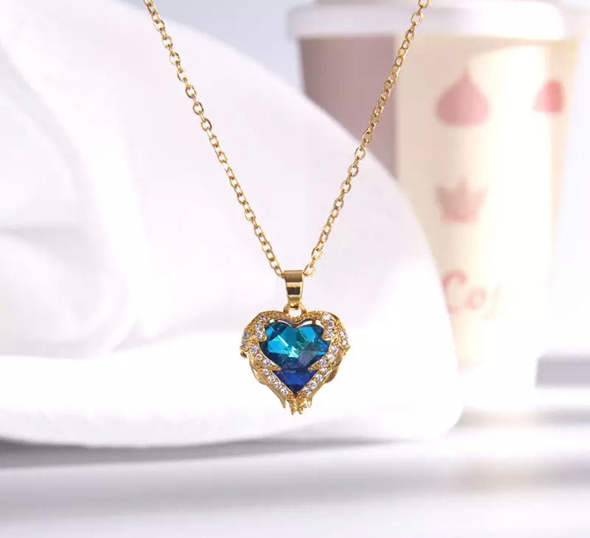 Titanic- Heart of Ocean Necklace