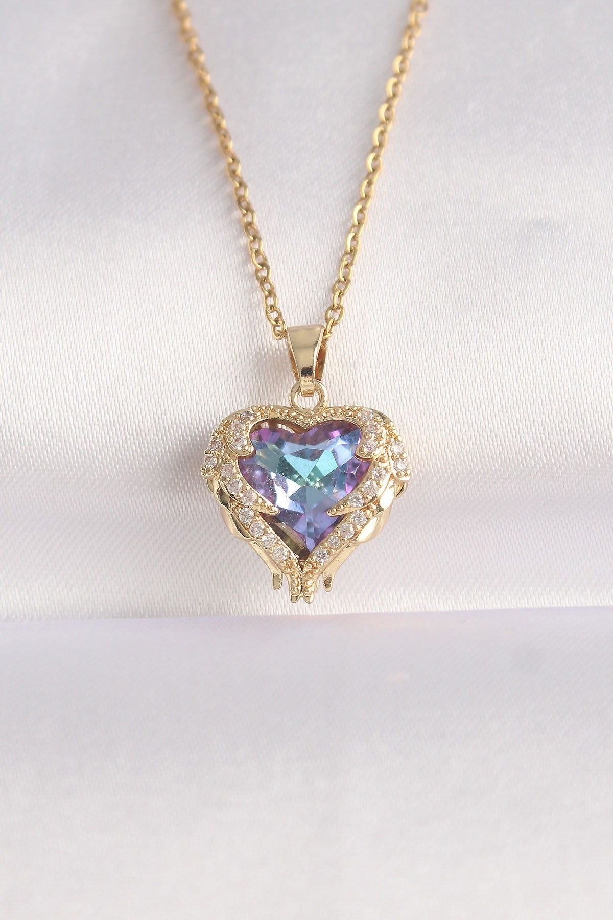 Titanic- Heart of Ocean Necklace