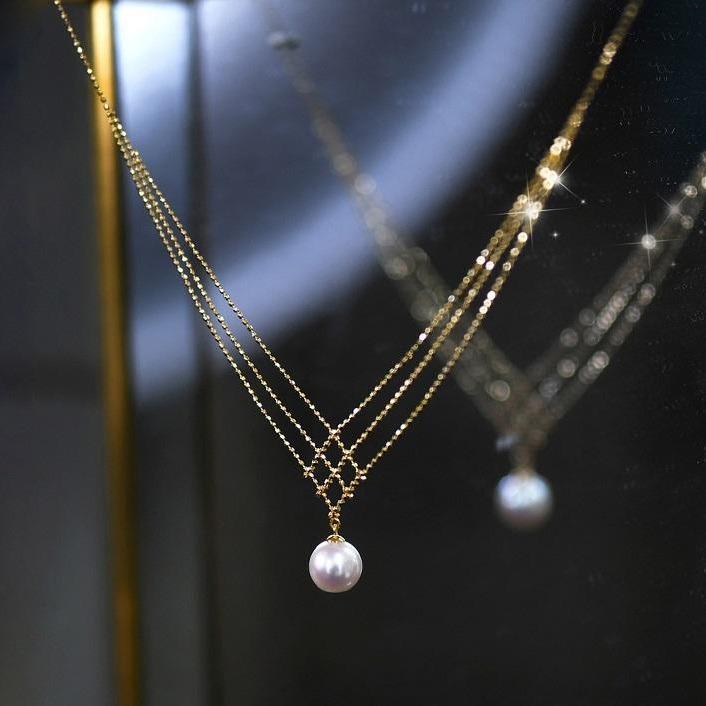 Pearl Lace Necklace Three Strands