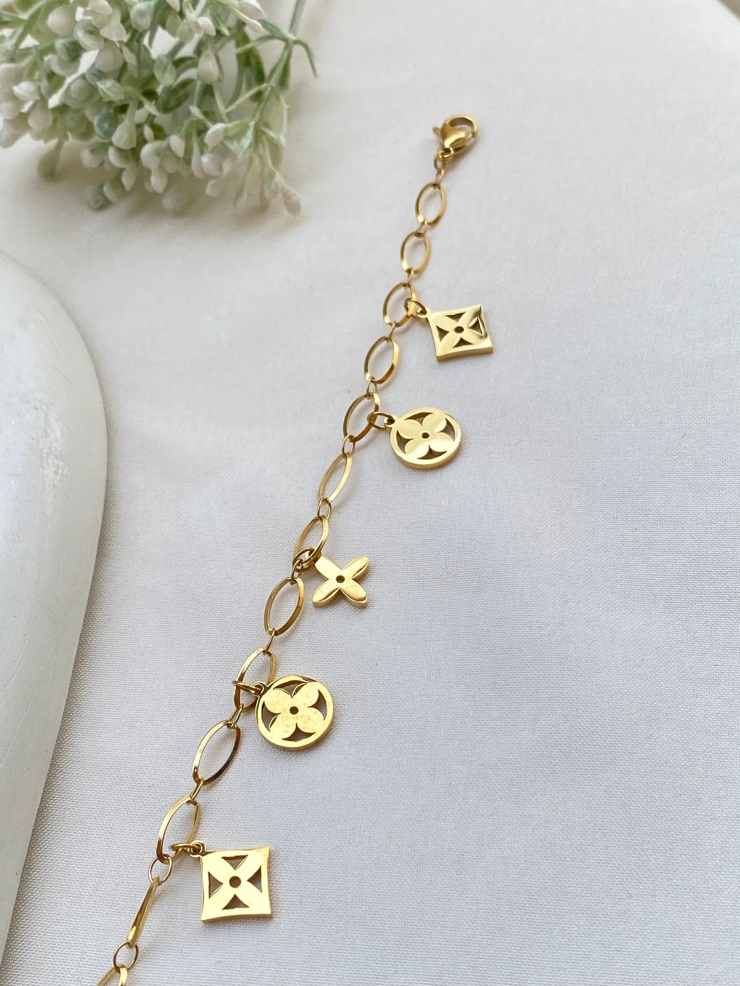 Four Leaf Clover Charm Bracelet