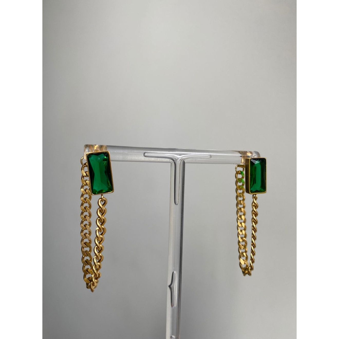 Noor - Emerald Chain Drop Earrings