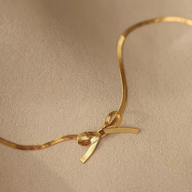 Bow Choker Necklace
