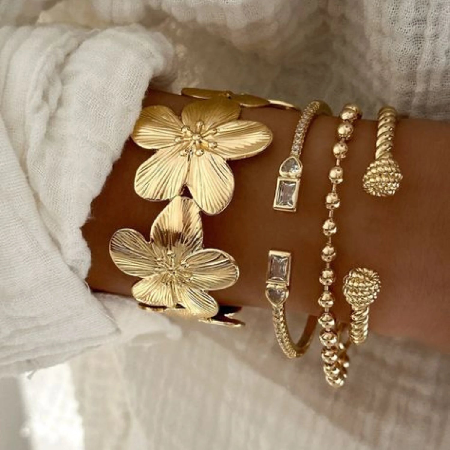 ANTI- TARNISH BRACELET