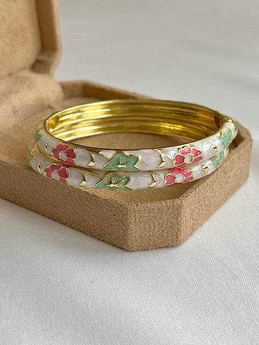 White Floral Vintage Bangle (Each Bangle)