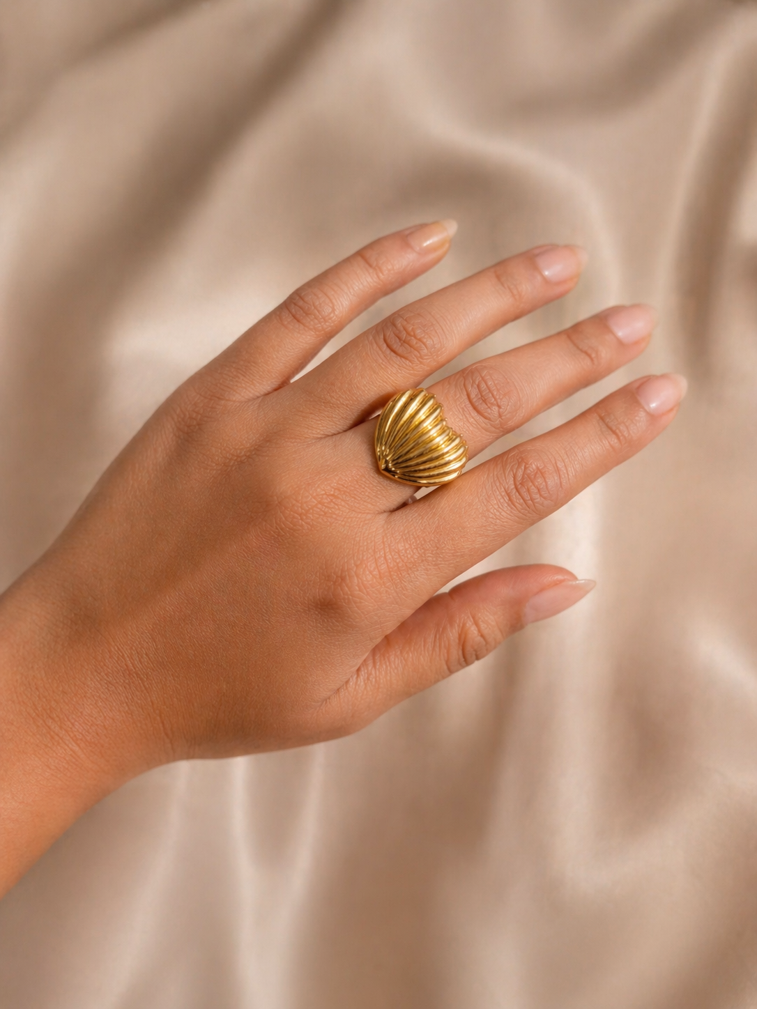 Elan Chunky Gold Heart Ring (Adjustable)