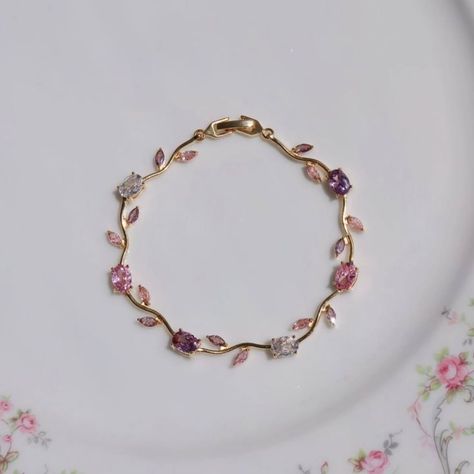 Seraphina Tulip Bracelet