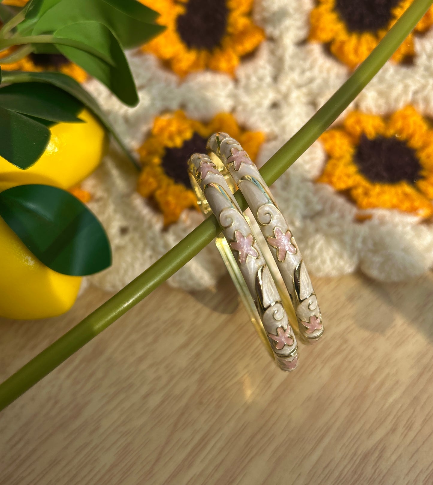 White & Pink floral Vintage Bangle (each bangle)