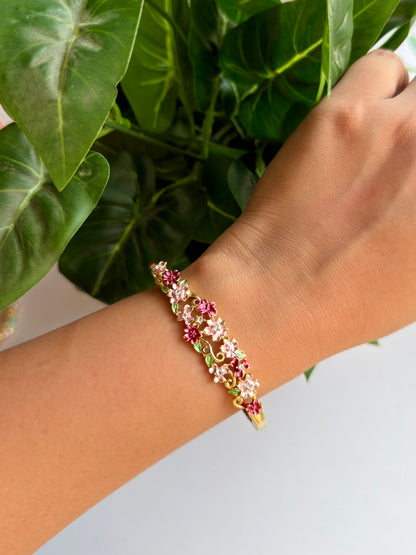 Daisy Botanical Bangle (Pack of 1)