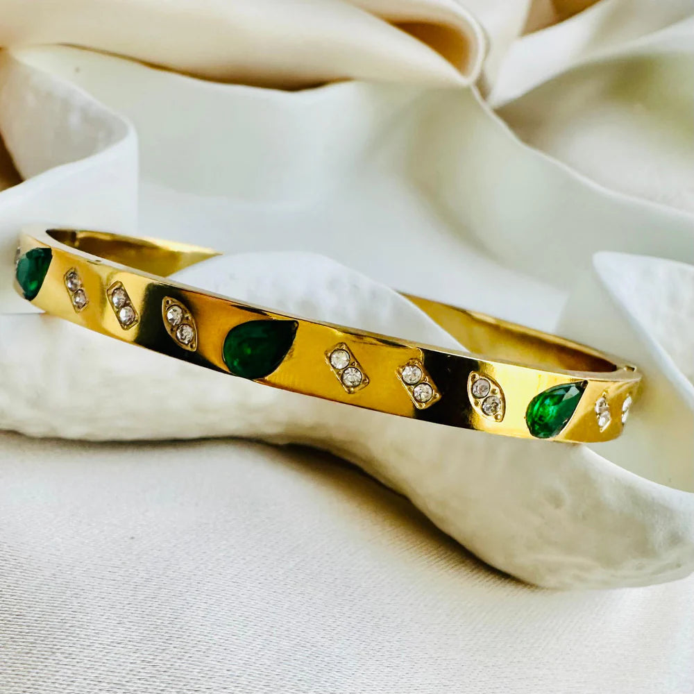 Emrald Stone Bangle