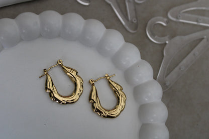 Rhea Twisted U Hoop Earrings