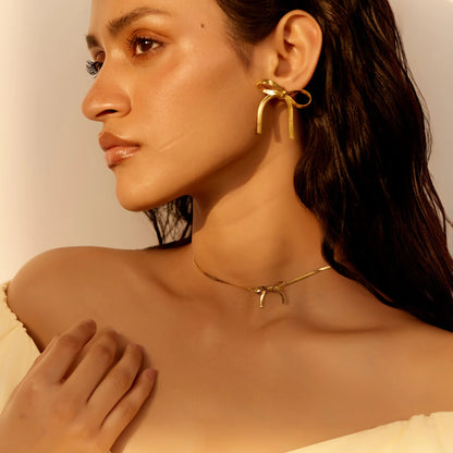 Bow Choker Necklace