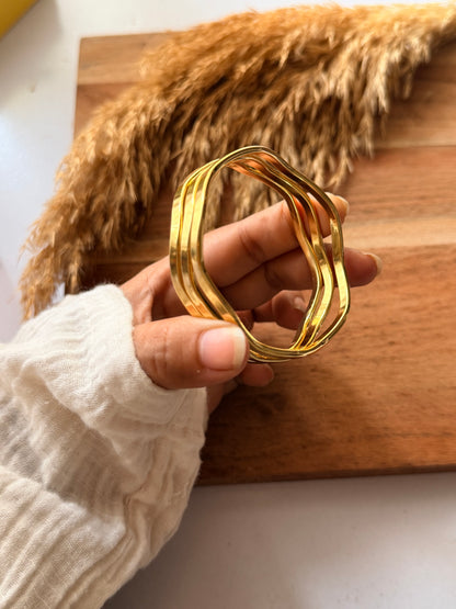 Golden Silhouette Bangle (Set of 3)