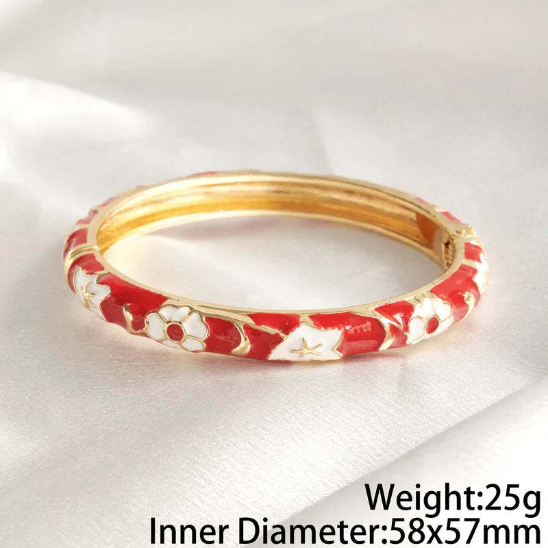 Red & White Floral Vintage Bangle (Pack of 1)