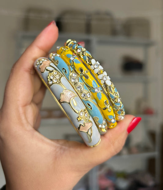 Sunlit Royale Stack (Set of 4)