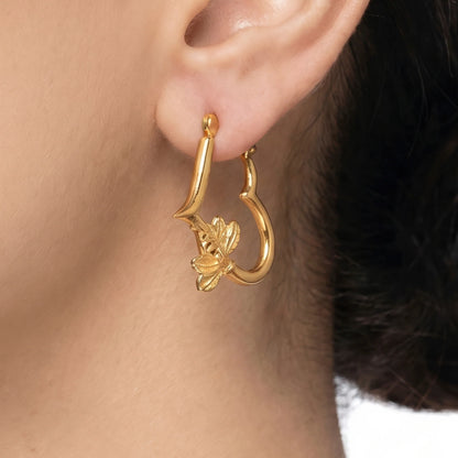 Heart bee hoop earring
