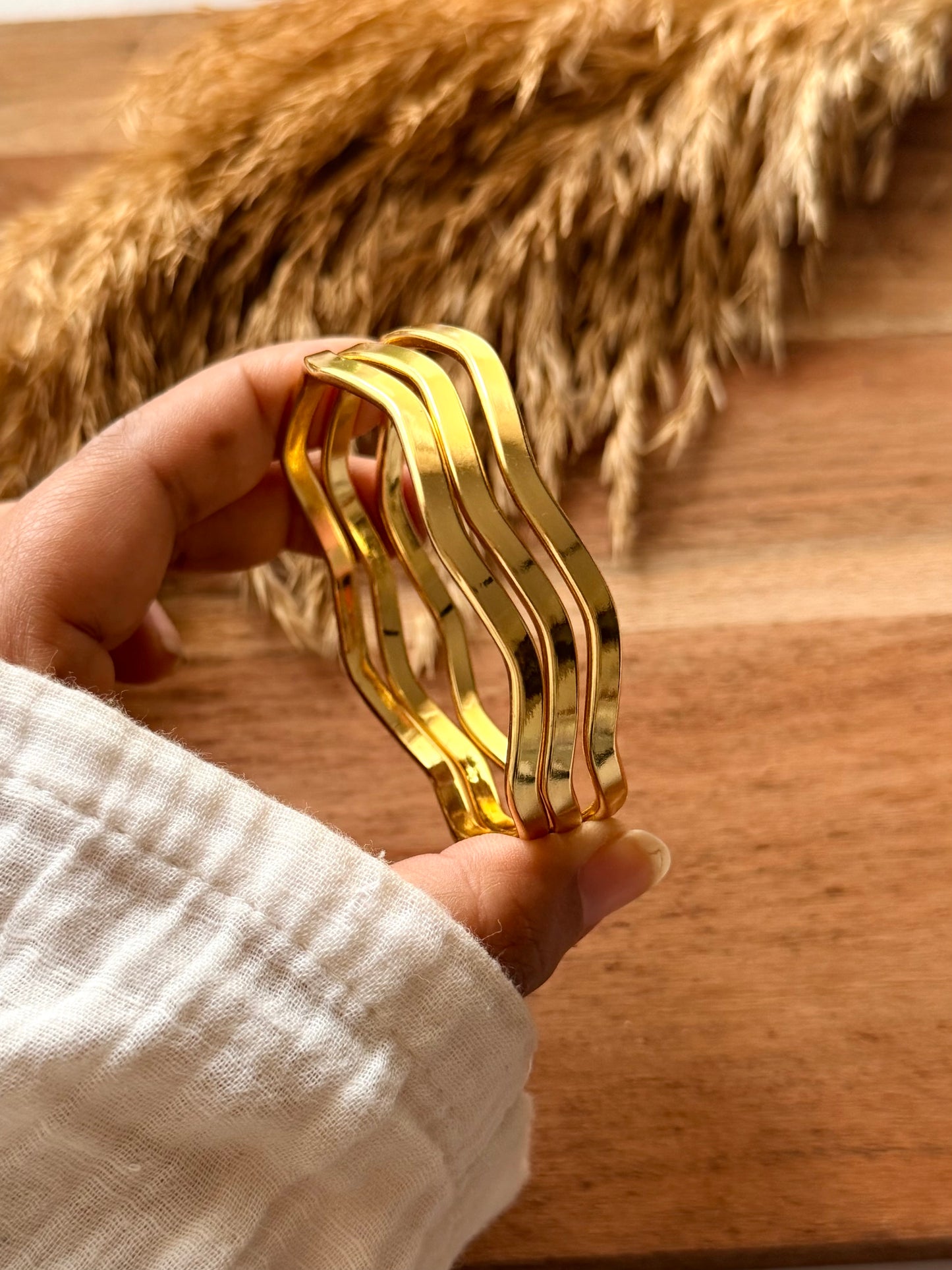 Golden Silhouette Bangle (Set of 3)