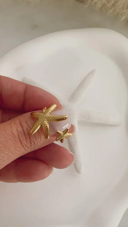 Gold Starfish Ring