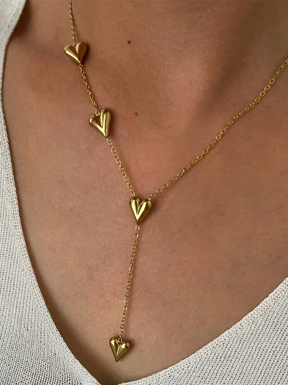 Lover’s Thread Necklace