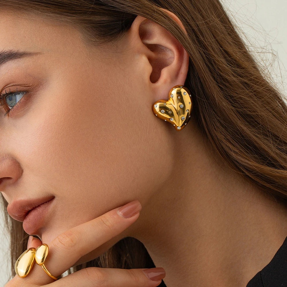 Priya - Jazzy Heart Studs