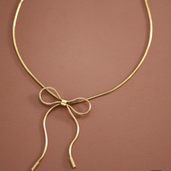 Gold Bow Necklace