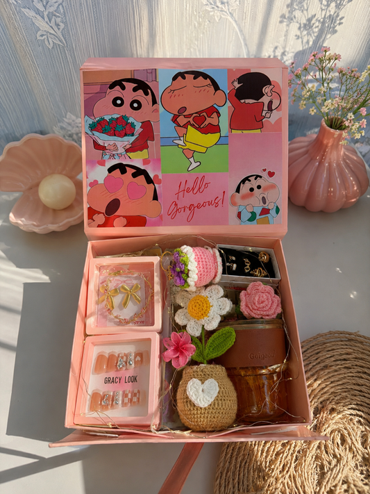 Luxury Sinchan Hamper (16 items)